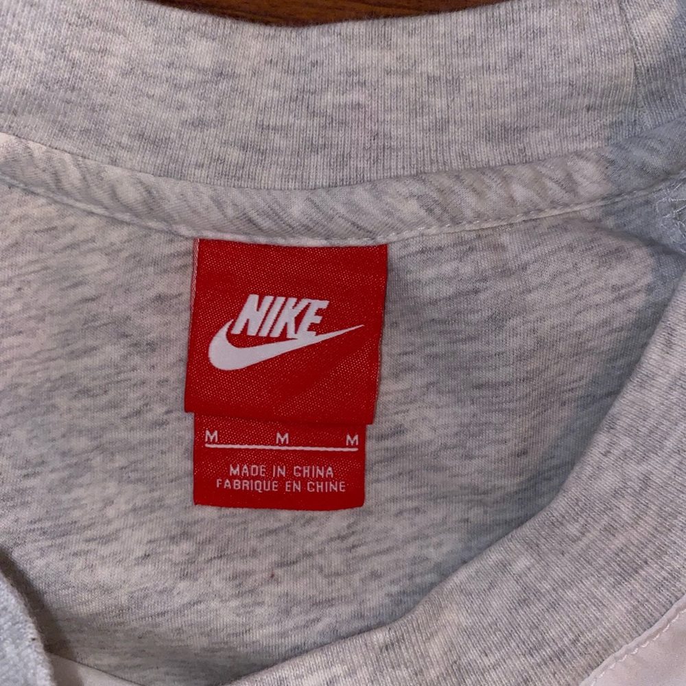 White Nike Top - Picture 5 of 7